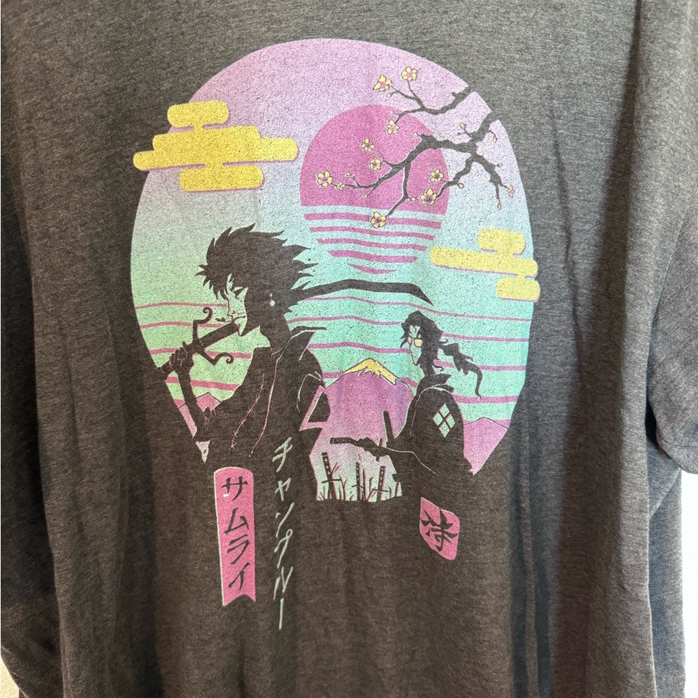 Men’s 3XL Gray Graphic Tee with Anime Design
